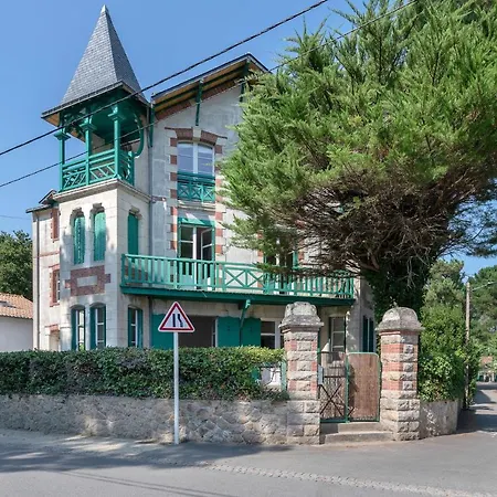 A 400m De La Plage, 4 Adultes 4 Enfants Daire *