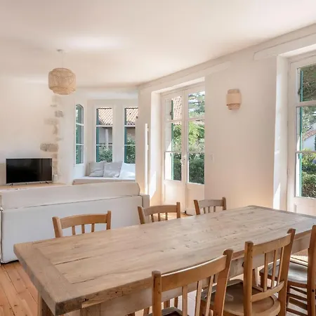 A 400m De La Plage, 4 Adultes 4 Enfants Apartment