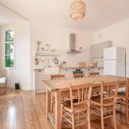 A 400m De La Plage, 4 Adultes 4 Enfants